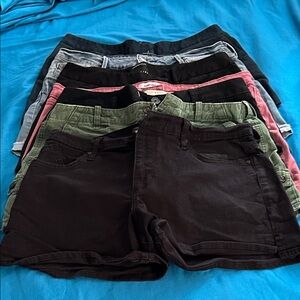 7 pairs women's shorts